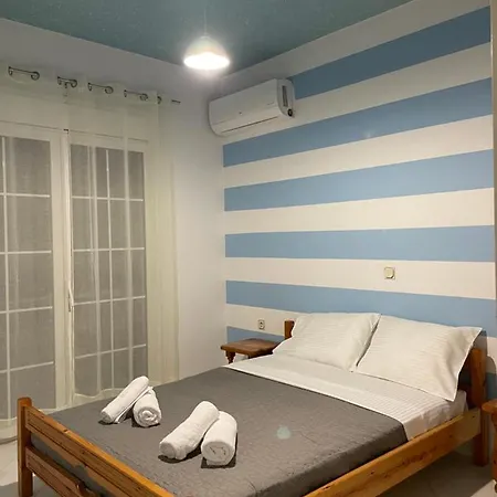 Goldy Villa